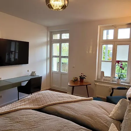 아파트 Air-conditioned In A Great Location With Balcony *