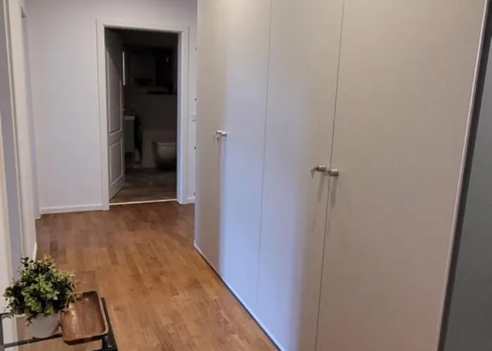 Air-conditioned In A Great Location With Balcony Lipsia