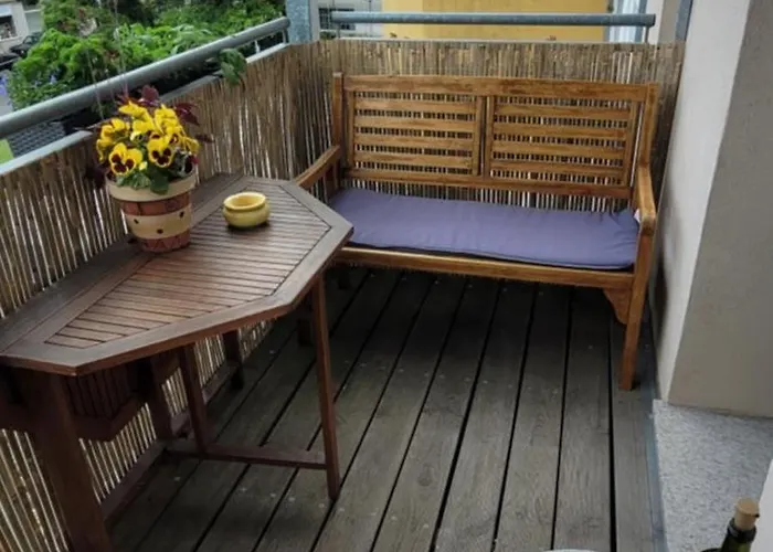 아파트 Air-conditioned In A Great Location With Balcony *